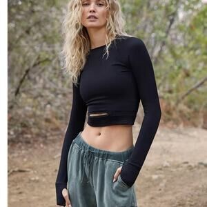 Free People FP Movement Cut It Out Black Long Sleeve Top Sz XS/S